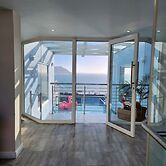 Boulders Blue Bed and Breakfast