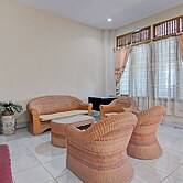 OYO 92928 Lavina Guesthouse