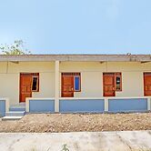 SPOT ON 92930 Syifa Guest House Syariah