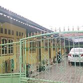 SPOT ON 93005 Berkah Kedawung Syariah Near Fakultas Farmasi Universita