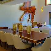 Therasia Luxury Beachfront Retreat