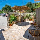 Arokaria III Studio