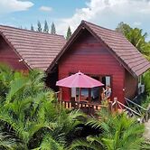 Lodge Moni Essara Kompot