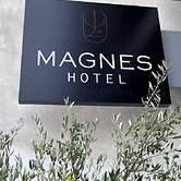 Magnes Hotel