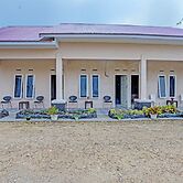 OYO 93033 Mutiara Homestay Syariah Near TPA / TPSA Nurul Yakin