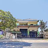 OYO Life 93037 Nova Jaya Homestay Syariah