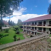 OYO 93062 Sibayak Multinational Rest House