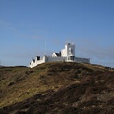 West Point Lynas Lighthouse Keeper's Cottage