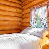 Penn Cove Overlook by Avantstay Cabin w/ Views