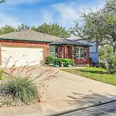 North San Antonio Vacation Rental w/ Yard & Deck!