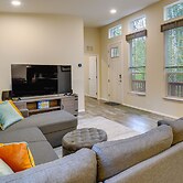 Hoodsport Vacation Rental w/ Private Lake Access!