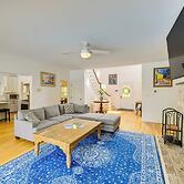 Pet-friendly Southampton Paradise With Pool!