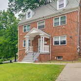 Washington, DC, Area Apartment 8 Mi to Downtown!