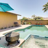 2 Mi to Indian Wells: Palm Desert Home w/ Fire Pit