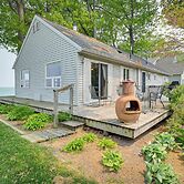 Vibrant Waterfront Vacation Rental on Lake Huron!