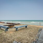 'summer Place' A Vibrant Rental on Lake Huron