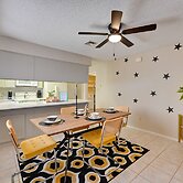 Cozy Arizona Retreat w/ Pool Access, Patio & Grill