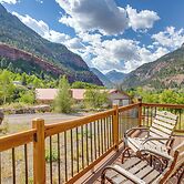 Stunning Ouray Escape w/ Panoramic Mountain Views!