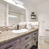 Issaquah Retreat Near Lake Sammamish State Park!