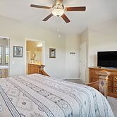 Oro Valley Condo w/ Desert & Mountain Views!