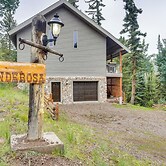 Spacious Beaver Getaway Near Eagle Point Resort!