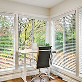 Modern Home w/ Spacious Yard in Beaverton!