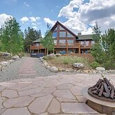 Alma Mountain Getaway w/ Private Hot Tub & Views