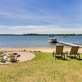 House on Lake Mary w/ Boat Dock & Lakeside Beach!