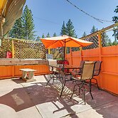 Dodge Ridge Pinecrest Mountain Cabin: Near Hiking!
