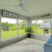 Port Charlotte Home w/ Sunroom, Grill & Fire Pit!