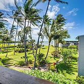 Molokai Island Retreat w/ Ocean View & Pool!