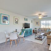 Newly Built Sparks Home w/ Hot Tub: 12 Mi to Reno!