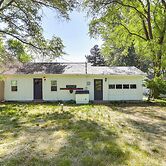 2 Mi to Hagar Beach: Charming Home w/ Fire Pit!