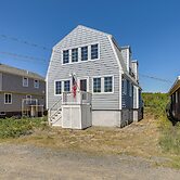 Inviting Rockport Rental w/ Deck: Walk to Beach!