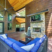 Gorgeous Broken Bow Family Home w/ Private Hot Tub