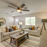 Sun City Retreat w/ Patio Near Golfing & Hiking!