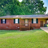 Mississippi Vacation Rental < 1 Mi to Ole Miss