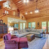 Relaxing Saluda Home Near Waterfall Trails!