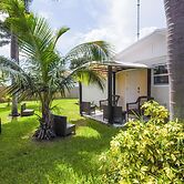 Patio + Yard: Family-friendly Miami Oasis!