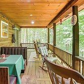 Pet-friendly Byrdstown Cabin w/ Fire Pit & Porch!