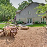 The Haven at Welsh Mountain Suites - Apt w/ Patio!