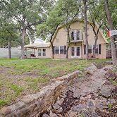 Lake Brownwood Home w/ Private Boat Dock!