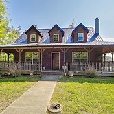 Idyllic Beattyville Cabin Rental w/ Stunning Views