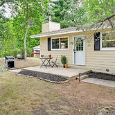 Cozy Montello Hideaway Near Puckaway Lake Access!
