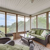 18 Mi to Table Rock Lake: Pet-friendly Ozark Home!