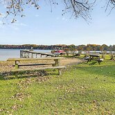 Lakefront Vacation Rental, 13 Mi to South Haven!