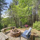 West Jefferson Vacation Rental Near River