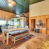 Secluded Nebraska Getaway: 2 Mi to Lake Mcconaughy