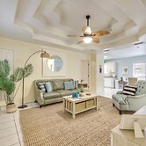 Welcoming Edinburg Apartment - Pet Friendly!