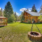 Libby Home w/ Mountain Views: Gazebo & Fire Pit!